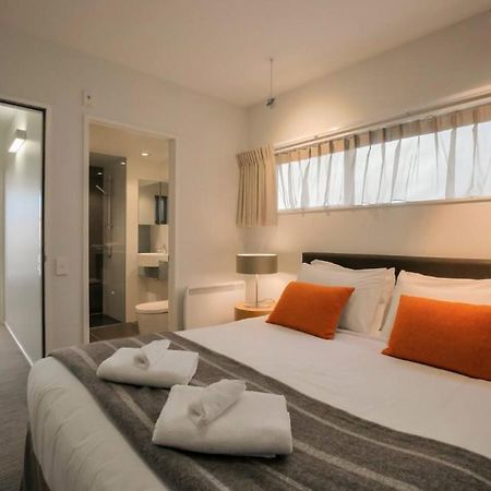 Panorama Terrace Apartments - Element Escapes Квінстаун Екстер'єр фото