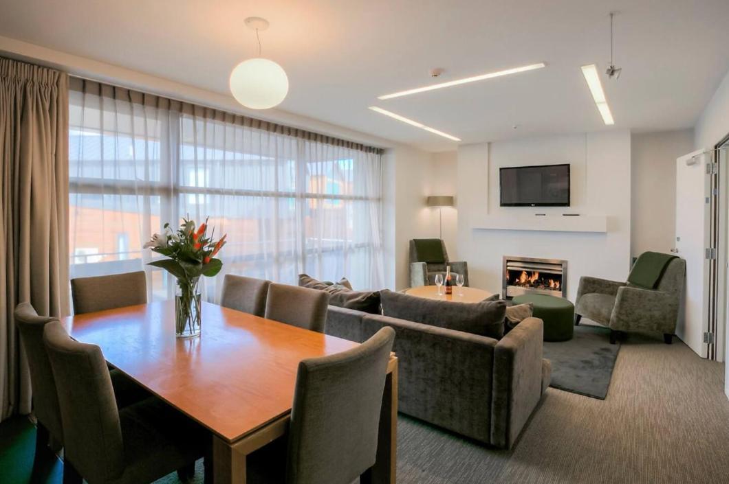Panorama Terrace Apartments - Element Escapes Квінстаун Екстер'єр фото